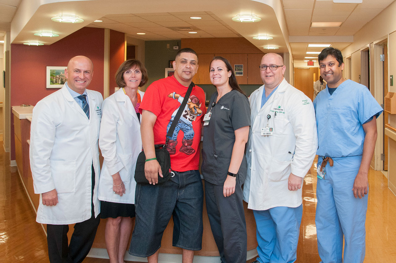 Miguel Denizac with the team from the Heart Failure Program